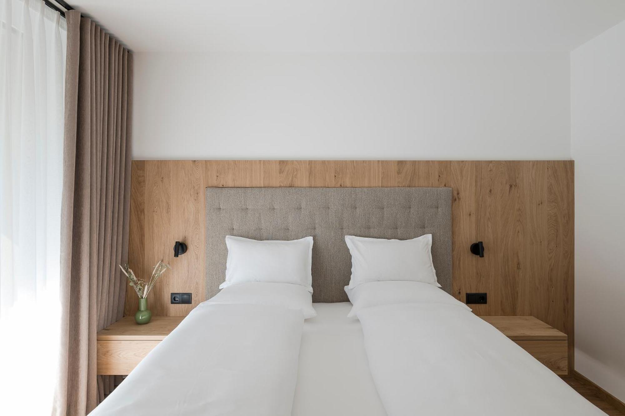 Appartamento con 1 Camera da Letto, Balcone e Vista Montagna